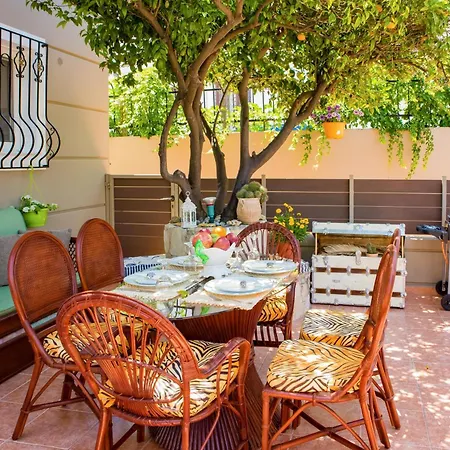 Holiday home Galatas -two Floor With Private Garden Chania (Crete)