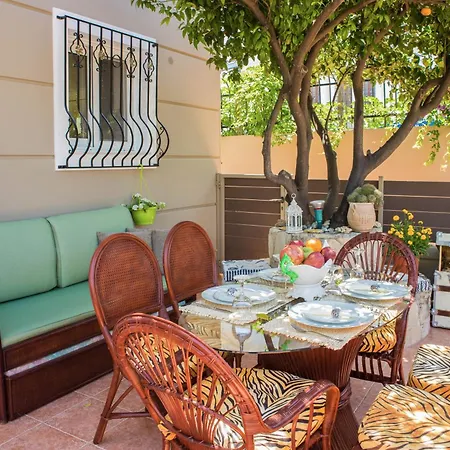 Galatas -two Floor With Private Garden Holiday home